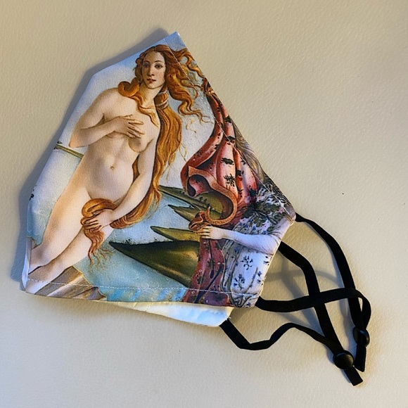 Venus Face Mask - Picture 2 of 5